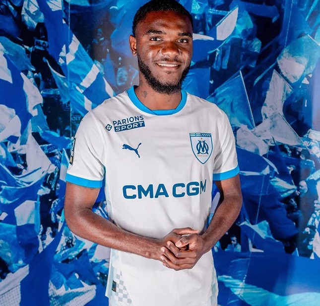 olympique_de_marseille_24_25_puma_home_kit.jpg