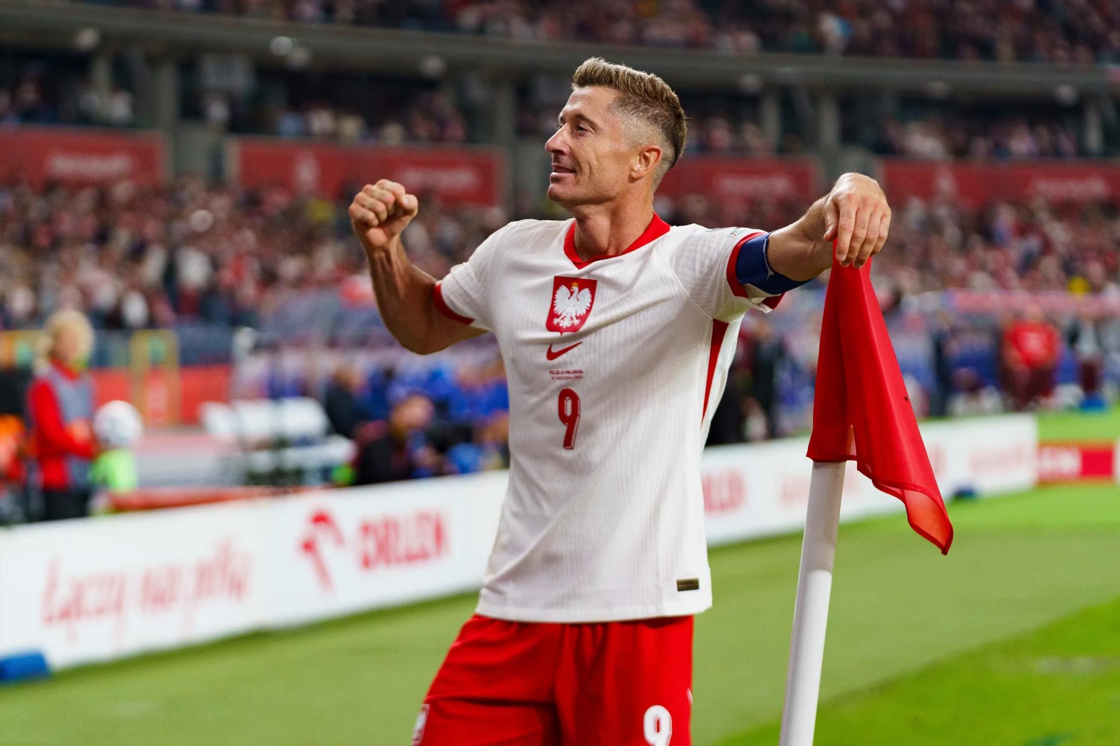 robert lewandowski poland jersey 2026