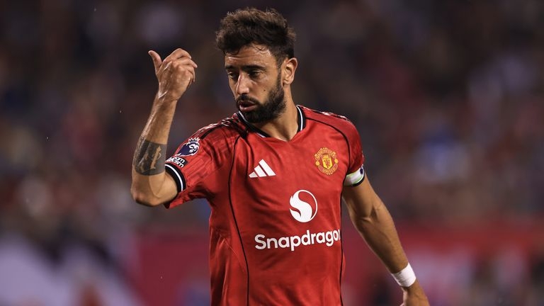 BRUNO FERNANDES Manchester united 2026
